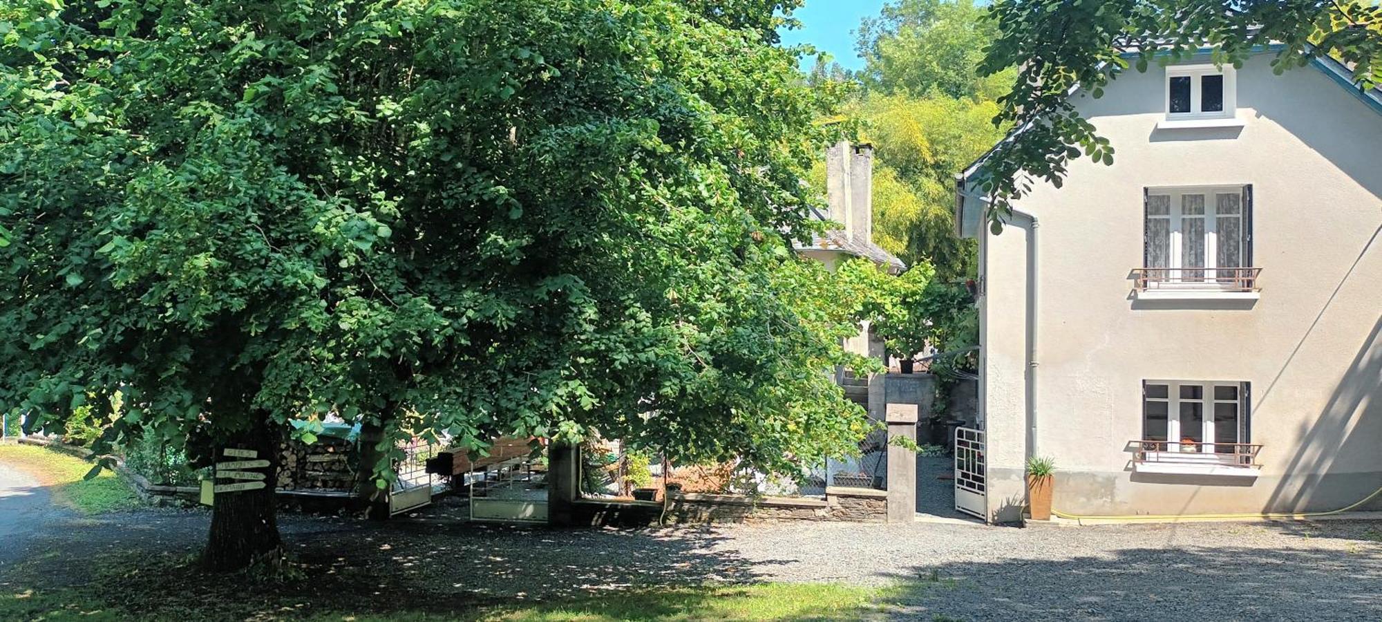 Domaine Le Mayne Chabrignac Esterno foto